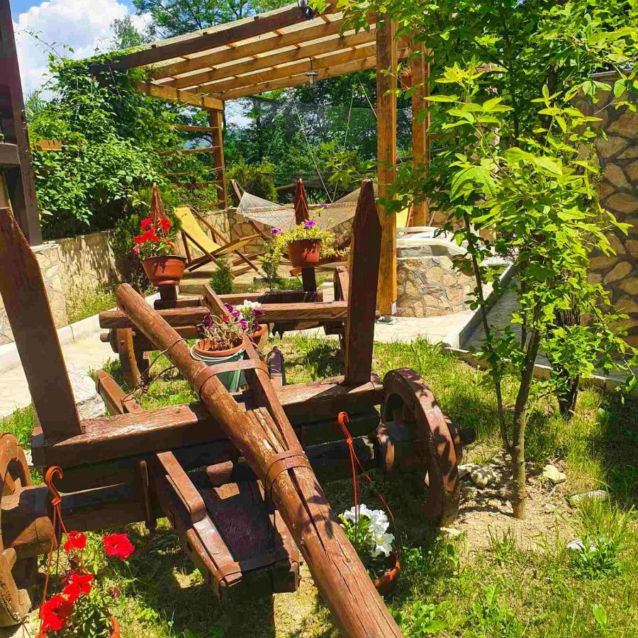 Apartment Little Paradise Visoko Bagian luar foto