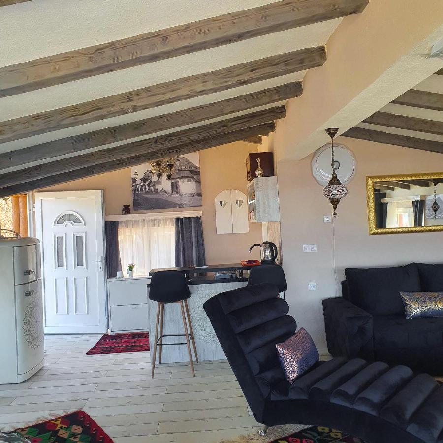 Apartment Little Paradise Visoko Bagian luar foto