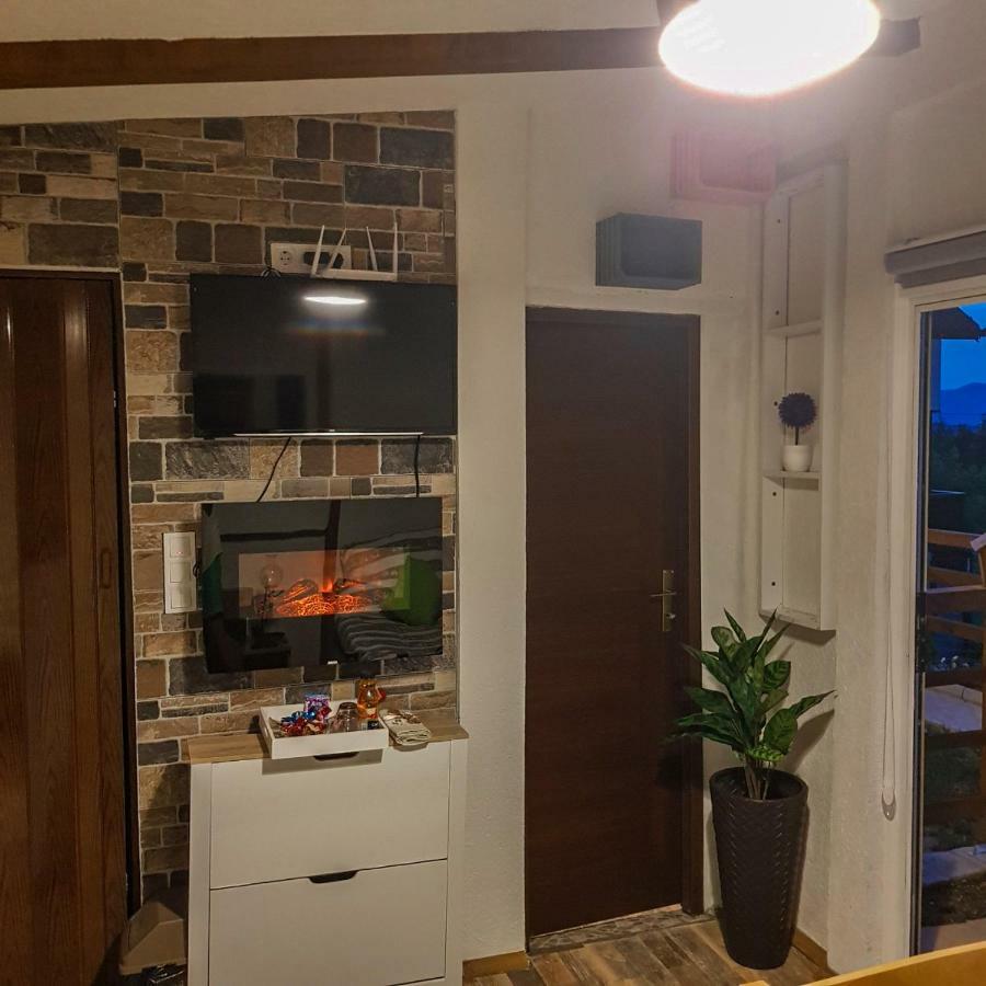 Apartment Little Paradise Visoko Bagian luar foto
