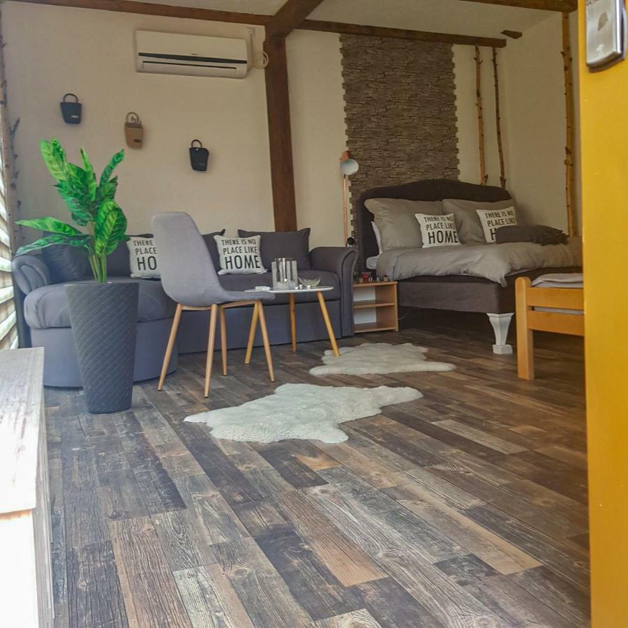 Apartment Little Paradise Visoko Bagian luar foto